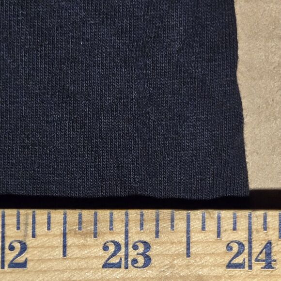 VTG UNDEFEATED Shirt Streetwear L Black Long Sleeve Center Chest Logo Light Fade - Picture 6 of 8